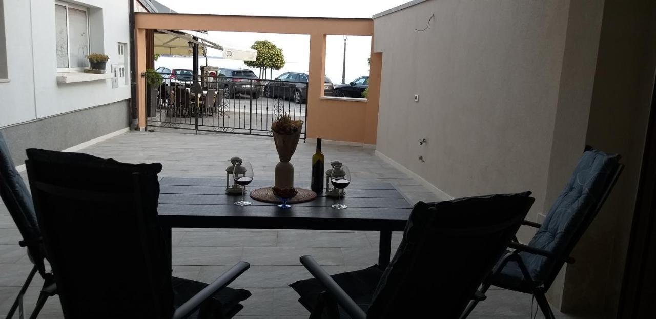 Sanja Apartments Rivarela Novigrad  Exterior photo